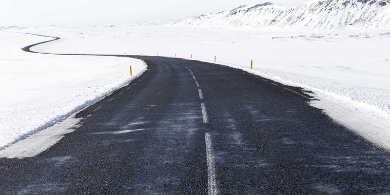 V分吧28：赛博朋克浪潮下的数字社交新范式