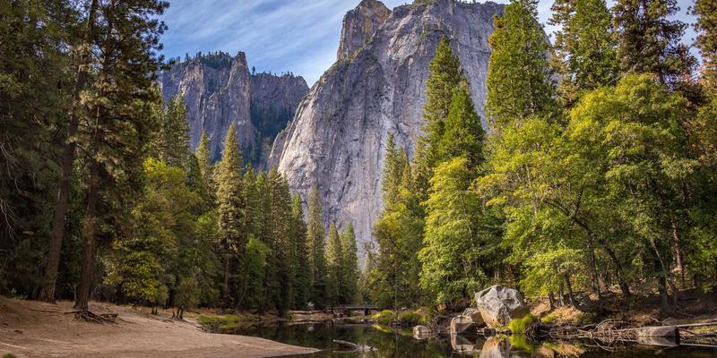 V分吧入门：探索赛博朋克与未来科技的虚拟交汇点