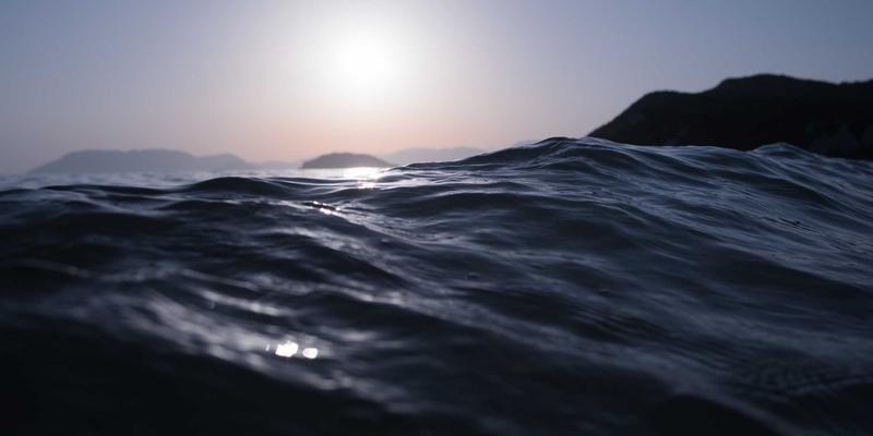 守护数字社交安全：V分吧如何通过未来科技打造值得信赖的兴趣社区