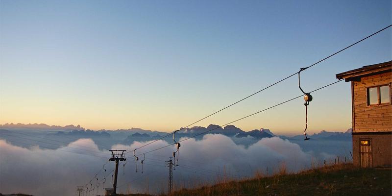 未来科技兴趣社区新范式：深度解析V分吧DAO治理模式如何赋能成员决策与规则制定